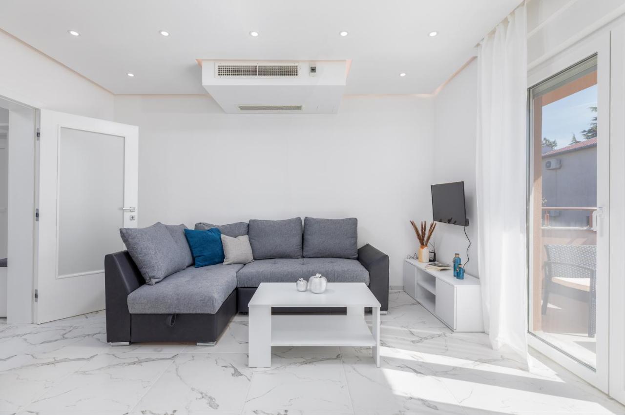 Apartment Knezevic A *